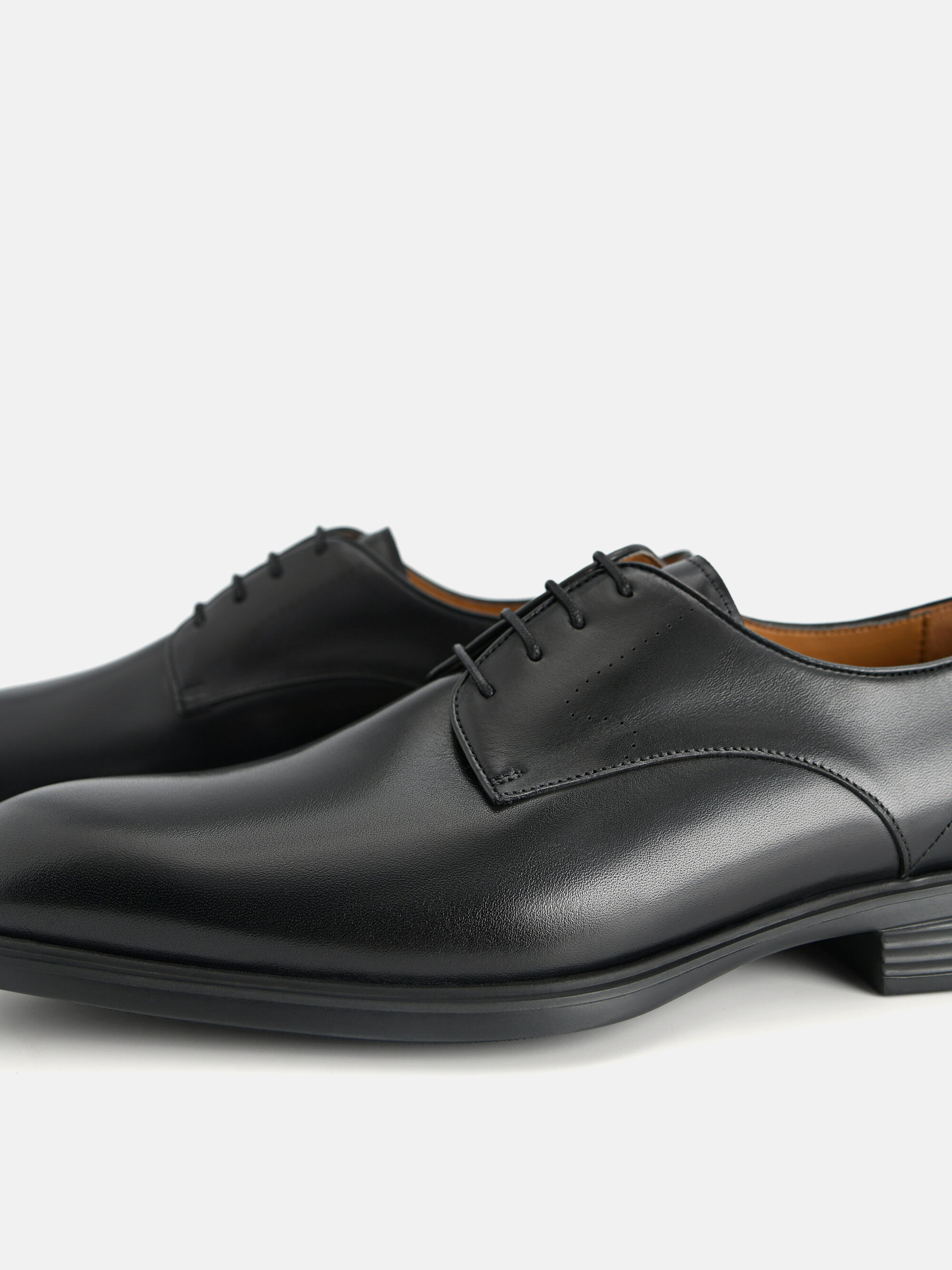 Altitude Leather Derby Shoes, Black