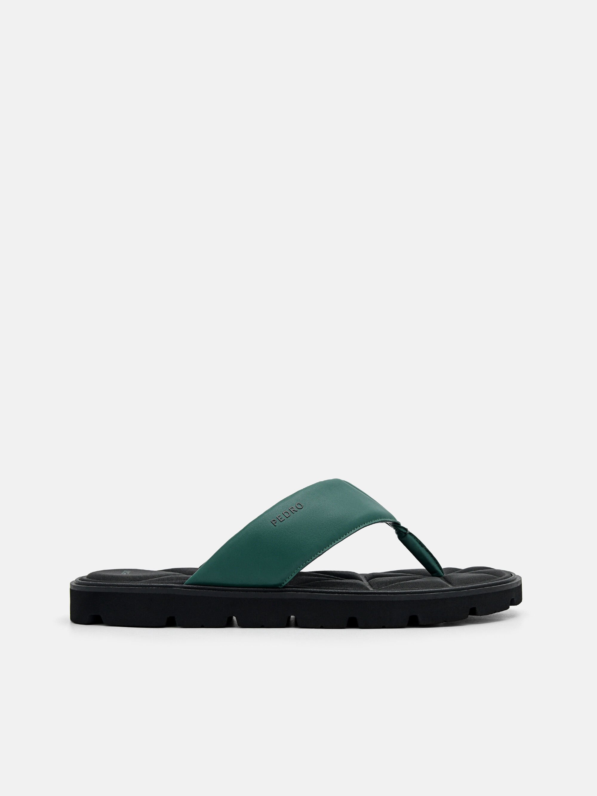 Thong Sandals in Pixel, Dark Green