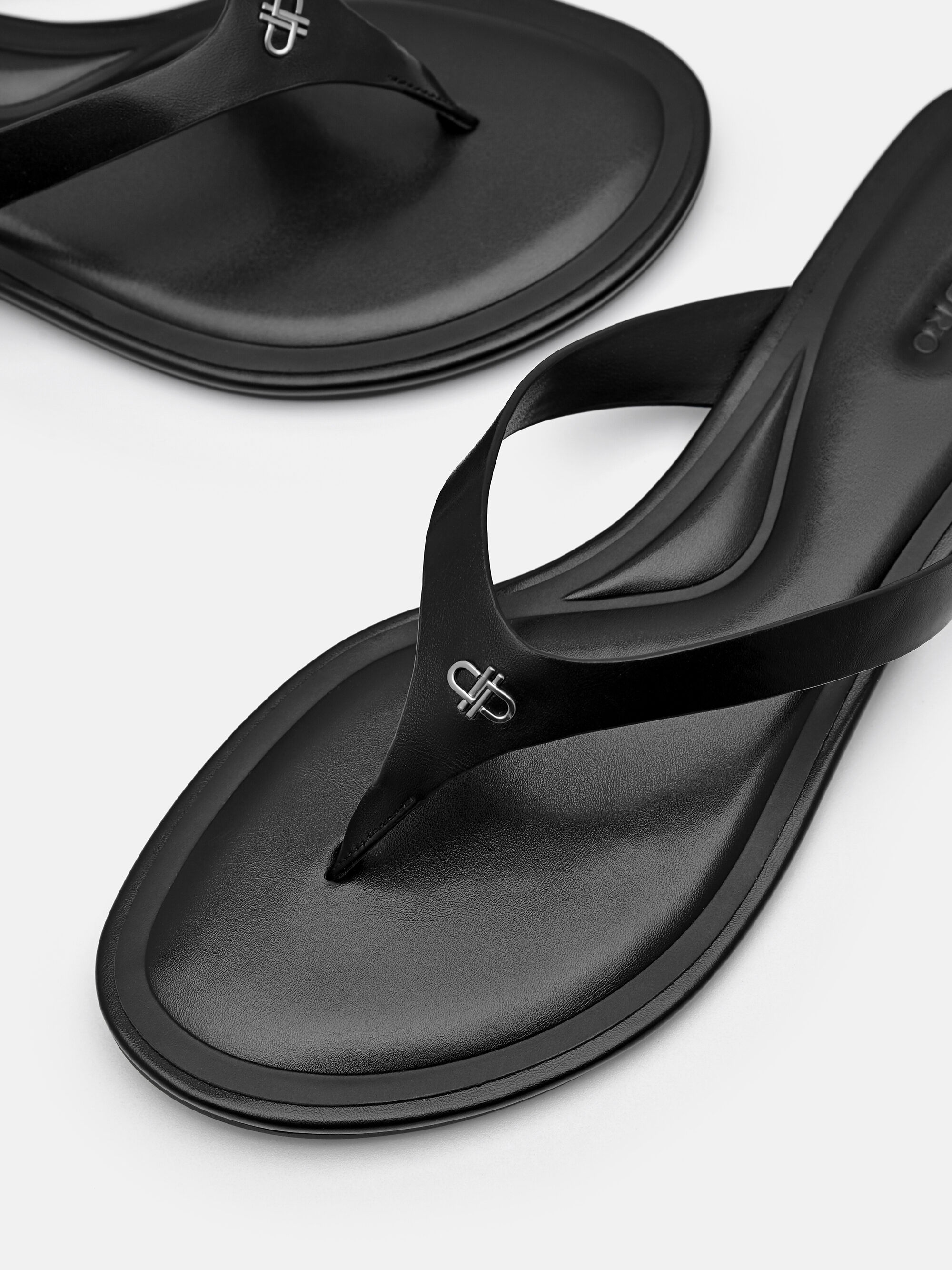 PEDRO Icon Thong Sandals, Black