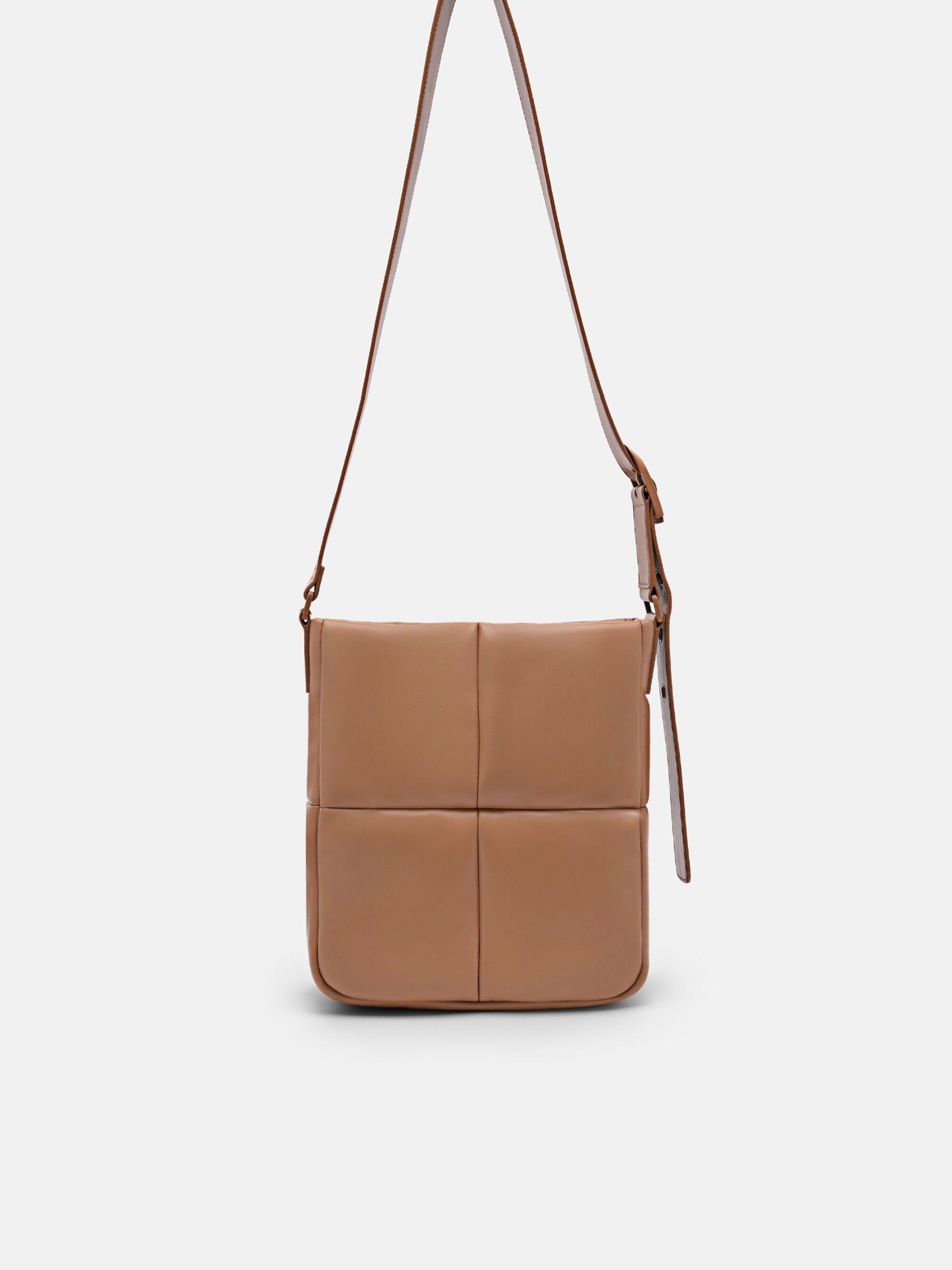 Helix Quilted Shoulder Bag, Camel