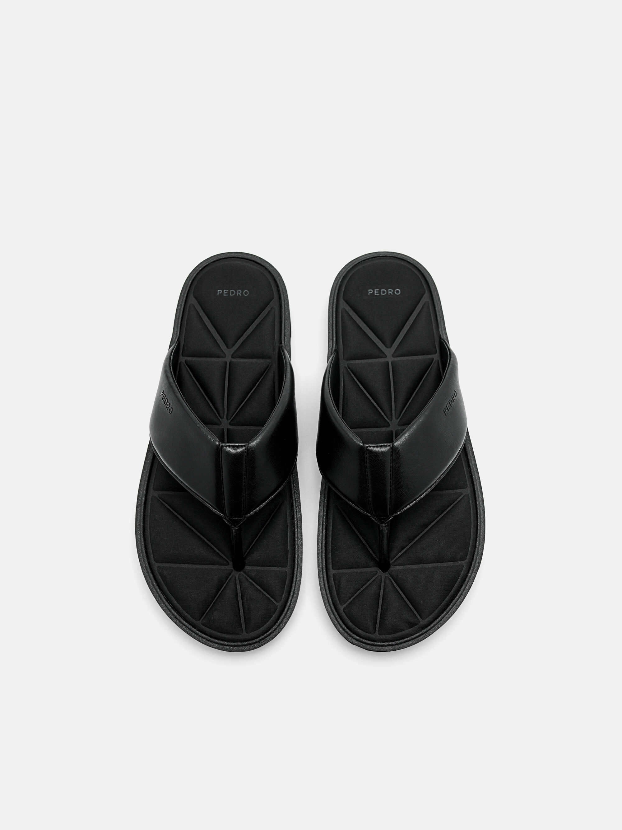 Thong Sandals in Pixel, Black