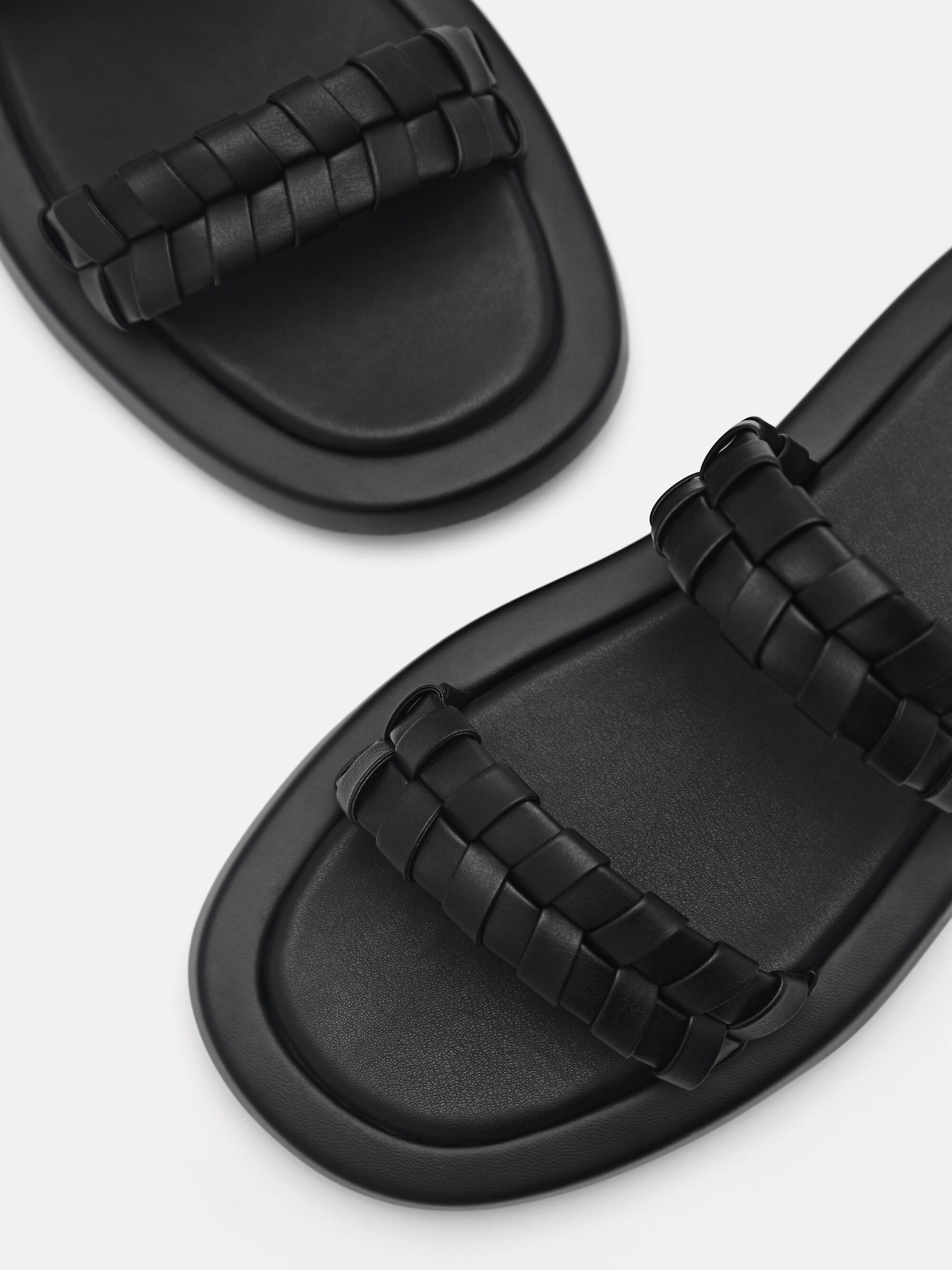Palma Woven Sandals, Black
