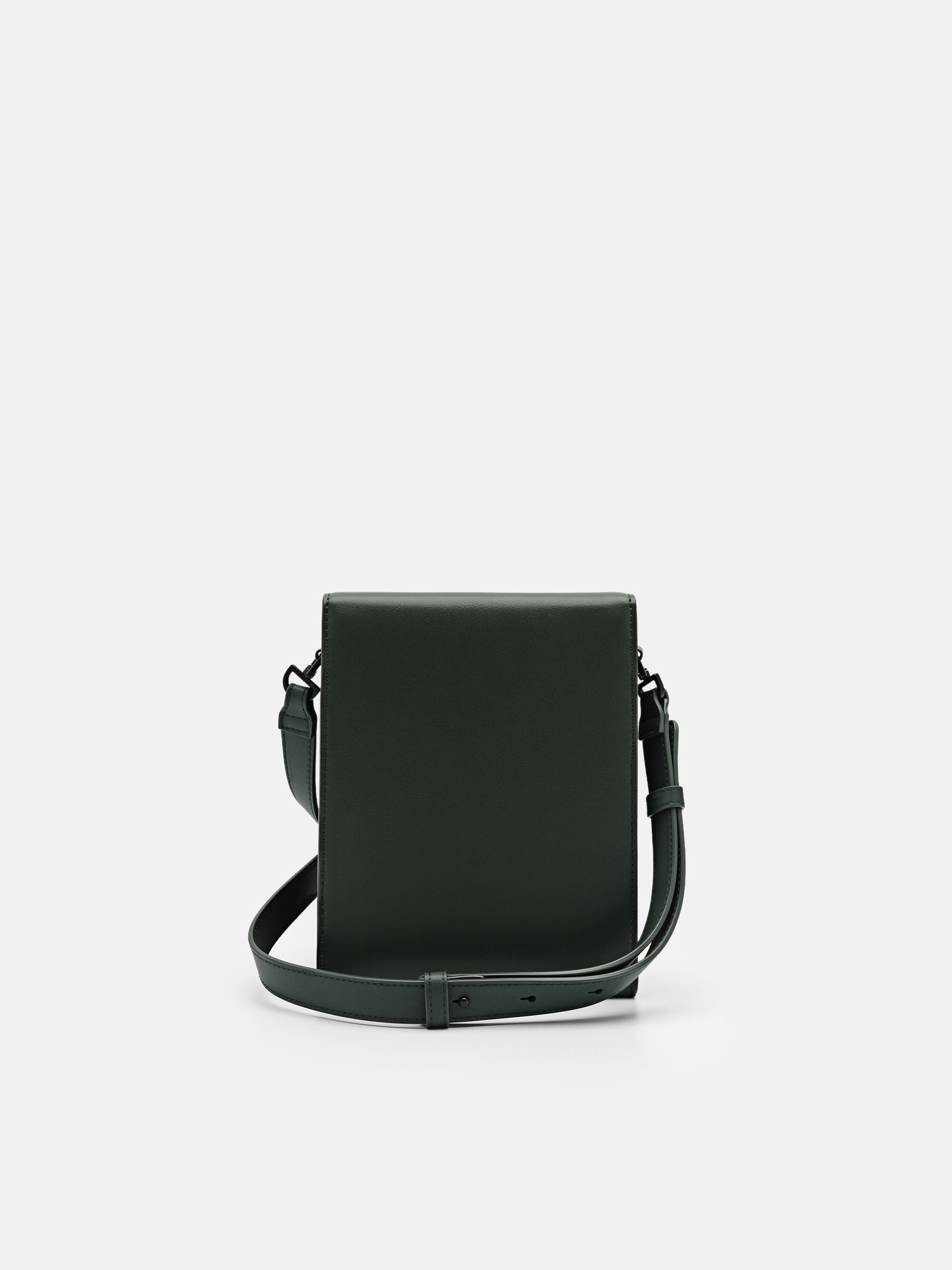 Oliver Sling Bag in Pixel, Dark Green